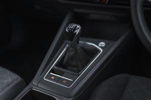 Volkswagen Golf Life 2020 года  (UK)